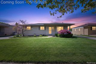17830 Kuecken Street, Clinton Charter Township, MI 48038