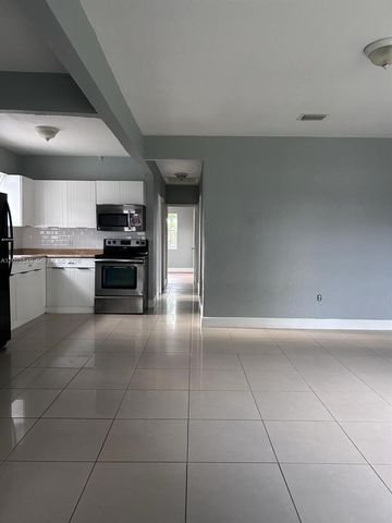 1795 NE 175th St 1795, North Miami Beach, FL 33162