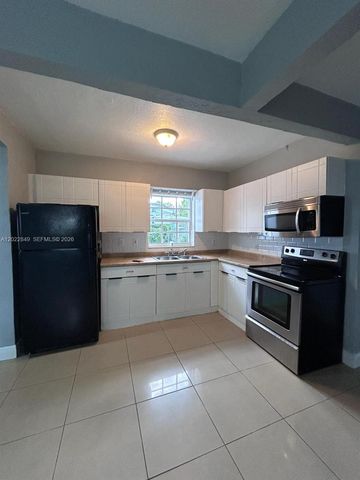 1795 NE 175th St 1795, North Miami Beach, FL 33162