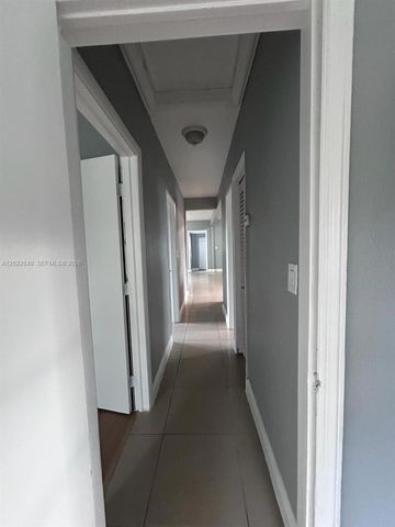1795 NE 175th St 1795, North Miami Beach, FL 33162
