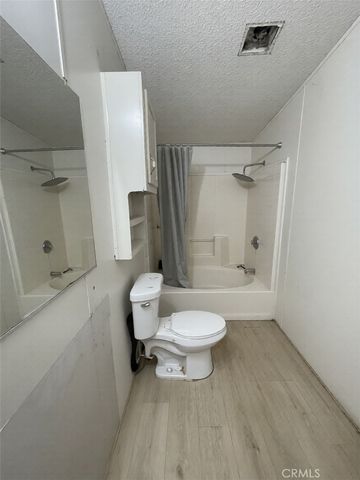 8200 Bolsa Avenue 103, Midway City, CA 92655