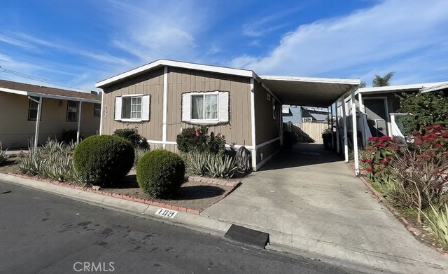 8200 Bolsa Avenue 103, Midway City, CA 92655