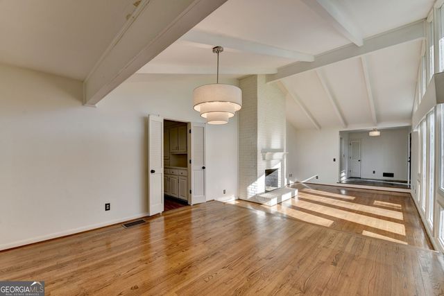 5628 Bend Creek Road, Atlanta, GA 30338