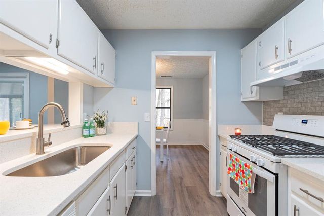 1213 Hanover Place, Alpharetta, GA 30009