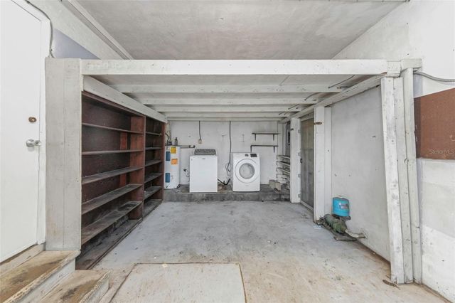 2423 AUBURN STREET S, St Petersburg, FL 33712