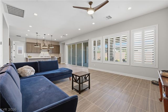 6865 Steel Mist Street, Las Vegas, NV 89148