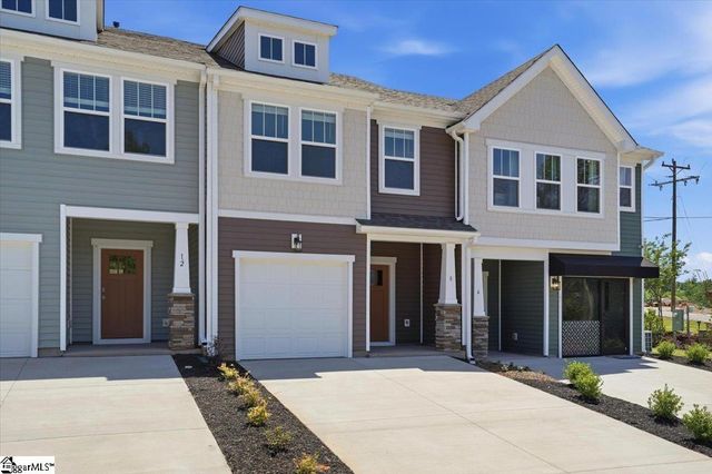 8 Shoemaker Road, Greenville, SC 29617