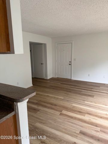 421 Mercury Avenue SE 8, Palm Bay, FL 32909