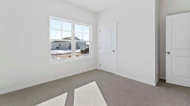 10701 N Richmond Avenue, Kansas City, MO 64157