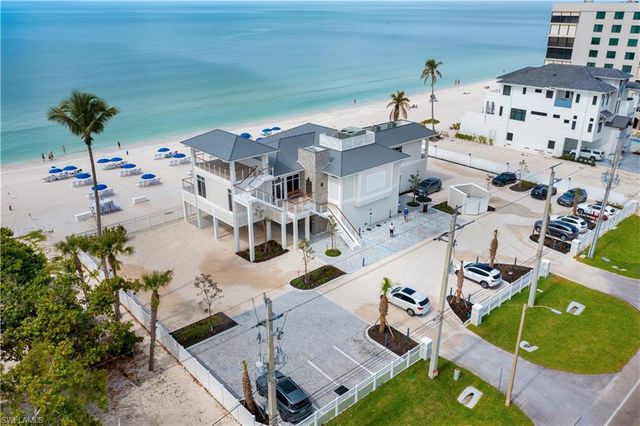 20451 Chapel TRCE, Estero, FL 33928