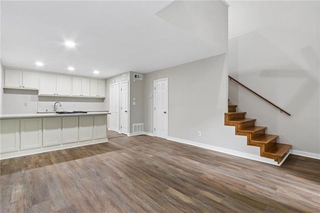 107 River Mill Circle, Roswell, GA 30075