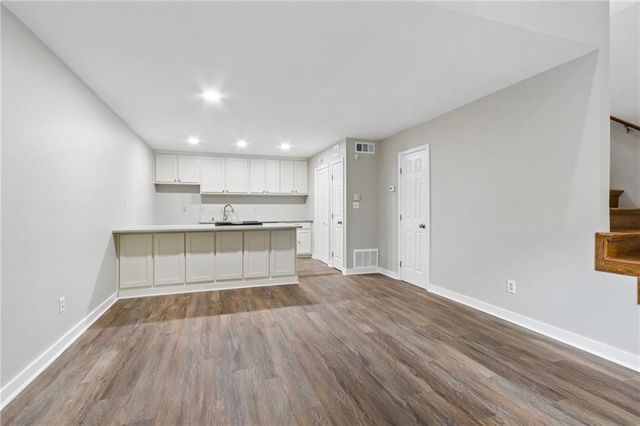 107 River Mill Circle, Roswell, GA 30075
