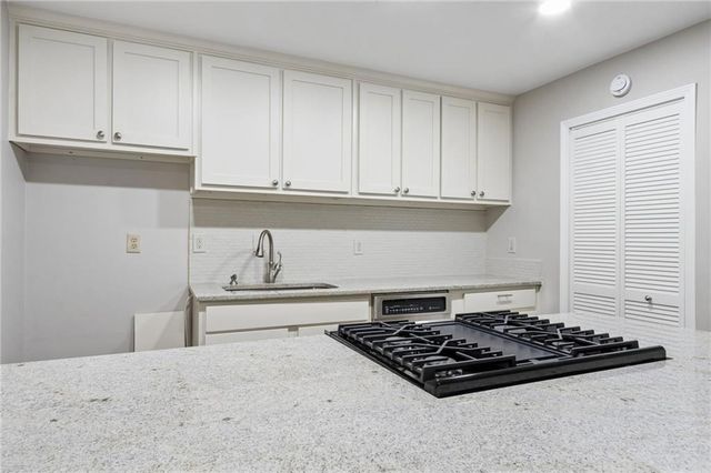 107 River Mill Circle, Roswell, GA 30075