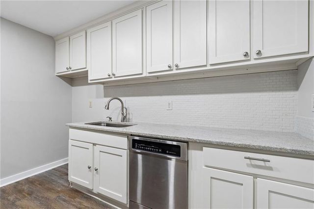 107 River Mill Circle, Roswell, GA 30075