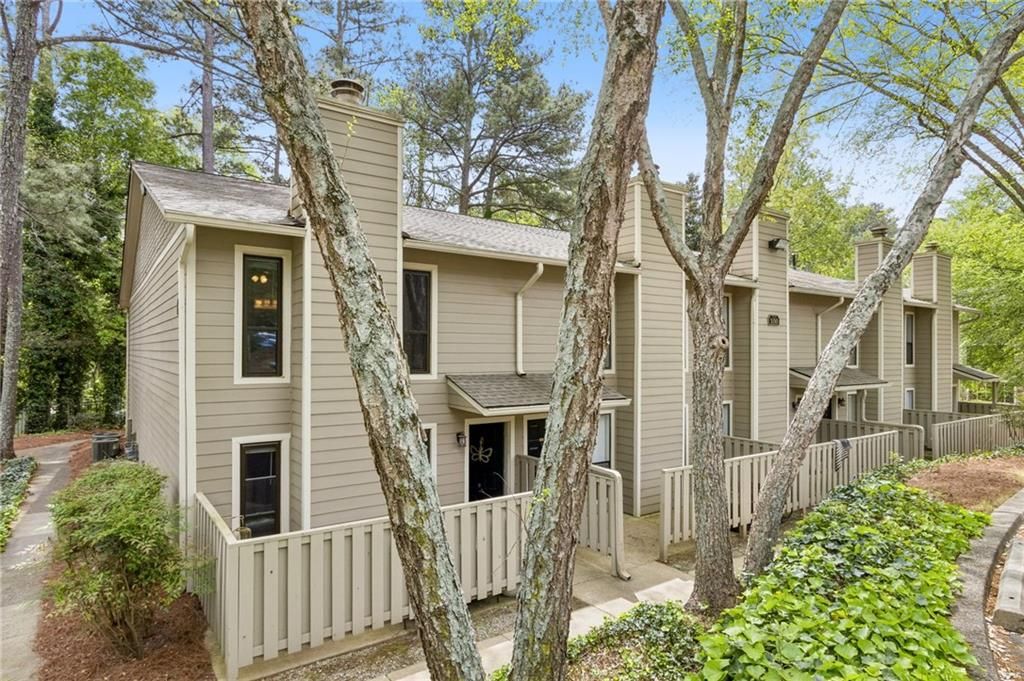 107 River Mill Circle, Roswell, GA 30075