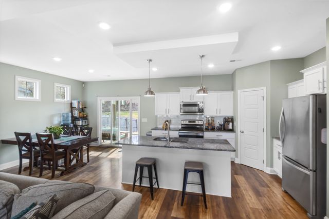 116 Eagles Perch Ln, Clarksville, TN 37040