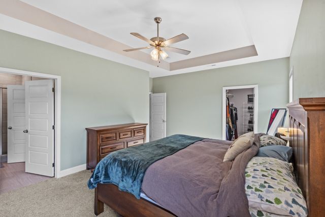 116 Eagles Perch Ln, Clarksville, TN 37040