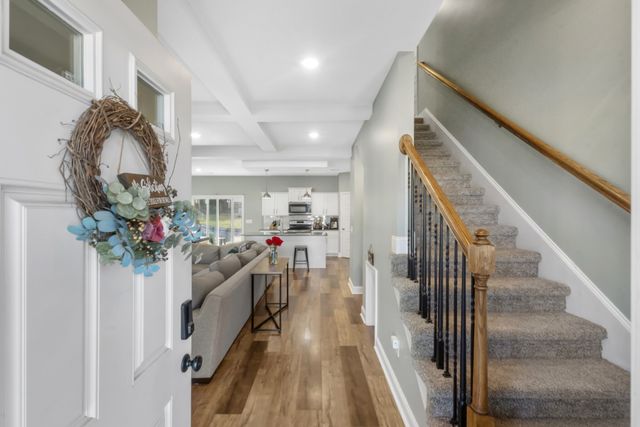 116 Eagles Perch Ln, Clarksville, TN 37040