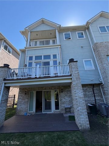 2257 City View Drive, Cleveland, OH 44113