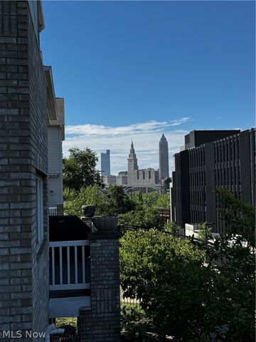 2257 City View Drive, Cleveland, OH 44113