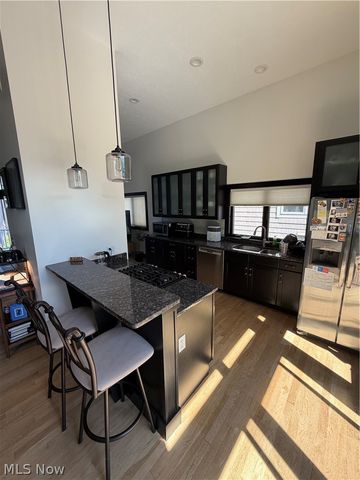 2257 City View Drive, Cleveland, OH 44113