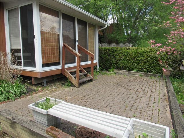 8 Hanningfield Circle, Perinton, NY 14450