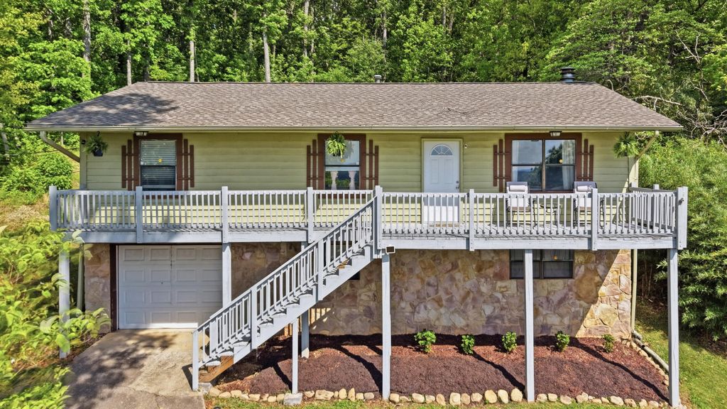 69 Ridgewood Trail, Ringgold, GA 30736