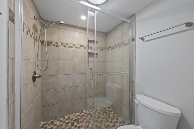 1324 Lake Shore Drive, B, Columbus, OH 43204