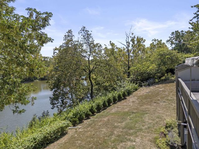 1324 Lake Shore Drive, B, Columbus, OH 43204