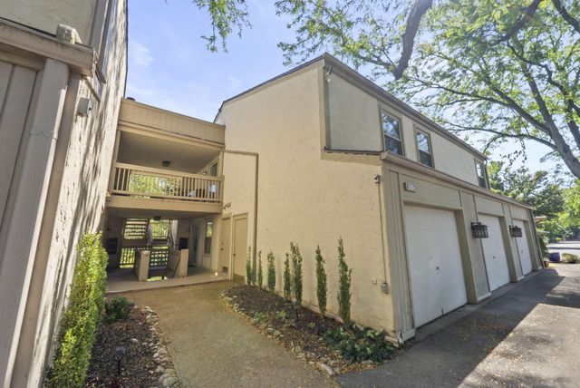 1324 Lake Shore Drive, B, Columbus, OH 43204