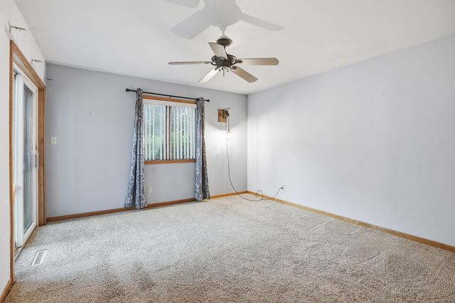 1500 W 96th Place, Crown Point, IN 46307