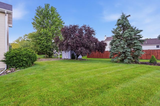1500 W 96th Place, Crown Point, IN 46307