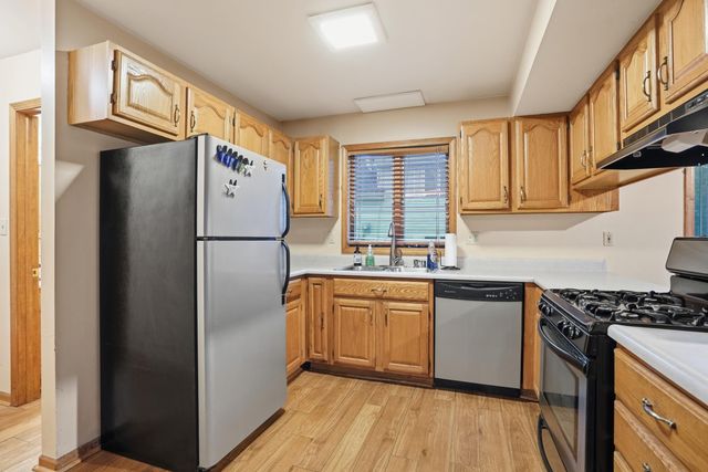 1500 W 96th Place, Crown Point, IN 46307