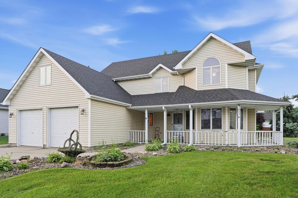 1500 W 96th Place, Crown Point, IN 46307