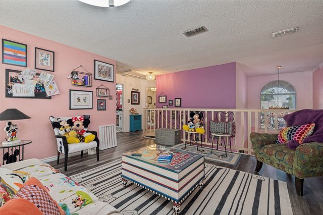 925 Rio Vista Lane, Arlington, TX 76017