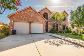 925 Rio Vista Lane, Arlington, TX 76017