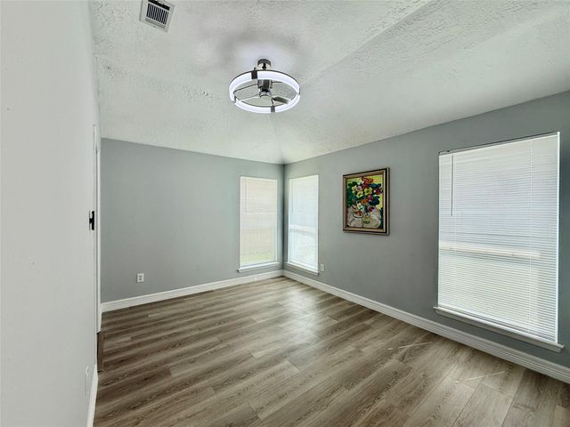 10722 Sashay Drive, Houston, TX 77099