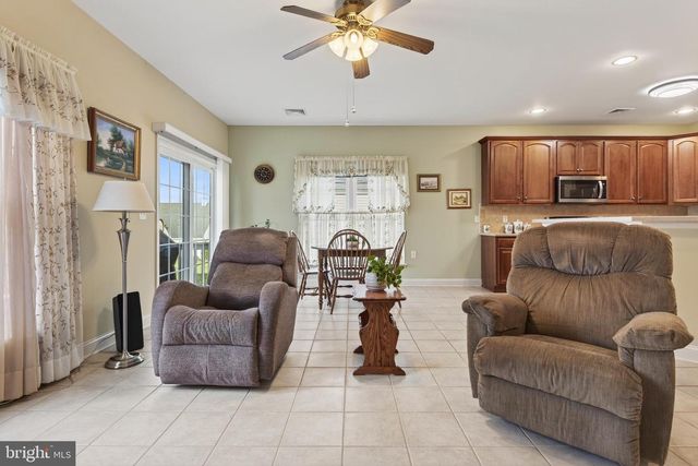 1832 MERCERS ML, Lancaster, PA 17601