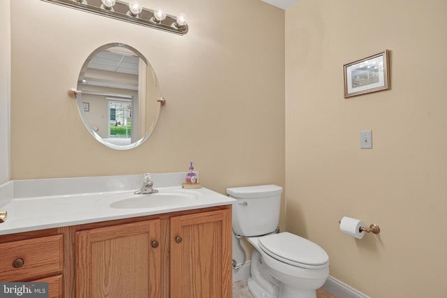 1832 MERCERS ML, Lancaster, PA 17601