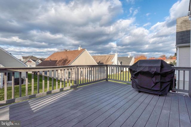 1832 MERCERS ML, Lancaster, PA 17601