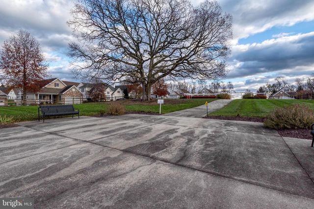 1832 MERCERS ML, Lancaster, PA 17601