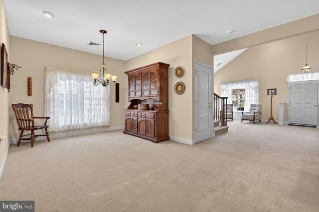 1832 MERCERS ML, Lancaster, PA 17601