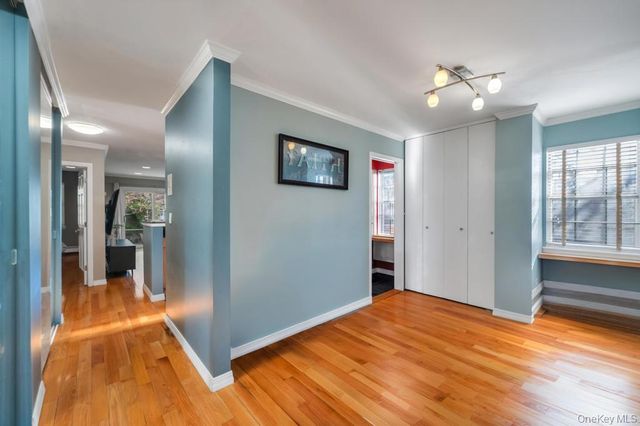 208-11 Estates Drive 23128, Bayside, NY 11360