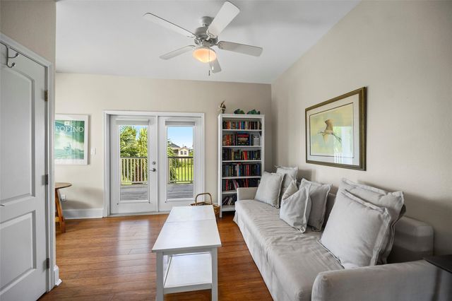 13951 Pirates Beach Boulevard, Galveston, TX 77554