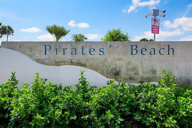 13951 Pirates Beach Boulevard, Galveston, TX 77554