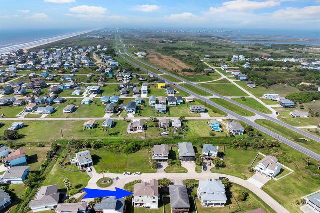 13951 Pirates Beach Boulevard, Galveston, TX 77554