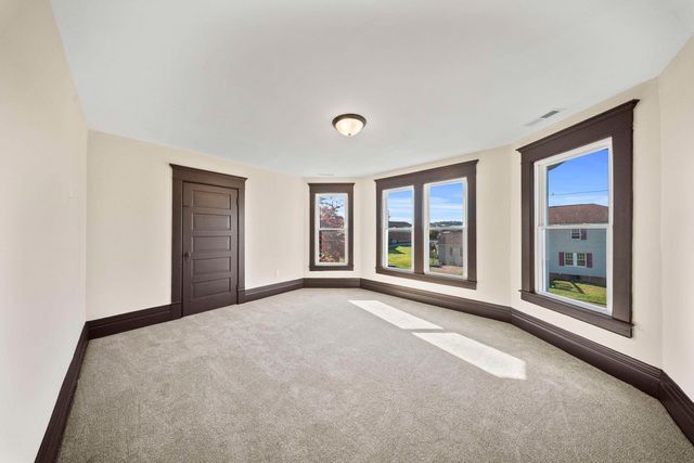 1722 Poplar Street, Kenova, WV 25530