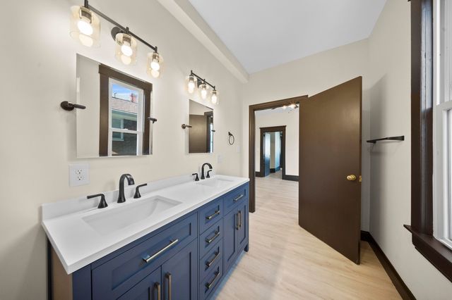 1722 Poplar Street, Kenova, WV 25530