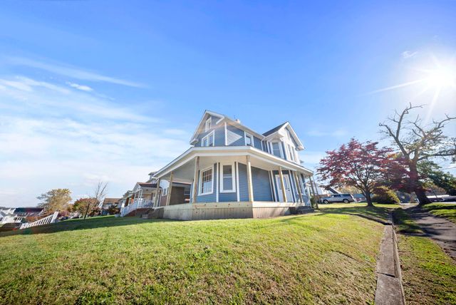 1722 Poplar Street, Kenova, WV 25530