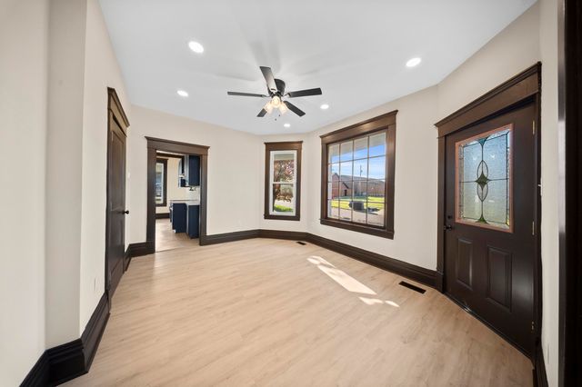 1722 Poplar Street, Kenova, WV 25530